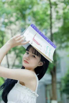 [YITUYU艺图语]2023.04.16 绿色心情 小怡美眉cute[29+1P/272MB] - 2