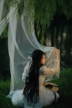 [YITUYU艺图语]2023.04.17 湖边假日 柳柳杨柳柳_ [38+1P/661MB] - 2