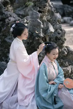 [YITUYU艺图语]2023.04.18 墨萱图 沉诗思 [32+1P/356MB] - 3