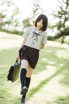 [YITUYU艺图语]2023.04.18 拍不完的夏天 四月青夏 [48+1P/218MB] - 3