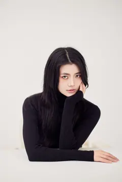 [YITUYU艺图语]2023.04.18 肖像 Elikaka [21+1P/287MB] - 4