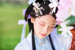 [YITUYU艺图语]2023.04.19 画中仙 一小枝枝枝枝 [24+1P/113MB] - 2