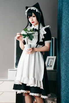 [YITUYU艺图语]2023.04.19 在家偷偷穿上了钕仆装 桃墨公子x [38+1P/269MB] - 2