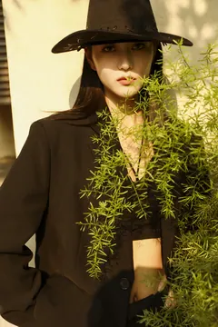 [YITUYU艺图语]2023.04.21 BLACK HAT 婉宁 [28+1P/454MB] - 1