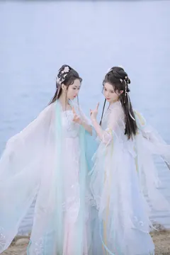 [YITUYU艺图语]2023.04.23 仙岛修真日常 褚鸢鸢&小宇咂 [23+1P/175MB] - 3