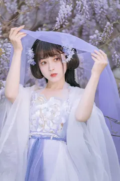 [YITUYU艺图语]2023.04.24 紫藤小花仙 麻辣孔雀 [19+1P/131MB] - 4