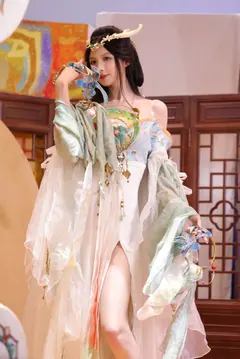 精选街拍作品 NO.6857 甜美可爱琳园长[1144P/1.26GB] - 4