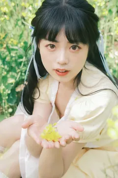 [YITUYU艺图语]2023.04.19 画下春天的瞬间 一只暖暖[33+1P/453MB] - 2
