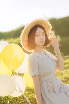 [YITUYU艺图语]2023.04.20 你深邃的眼眸犹如漫天星辰坠入大海 四月青夏[23+1P/160MB] - 2