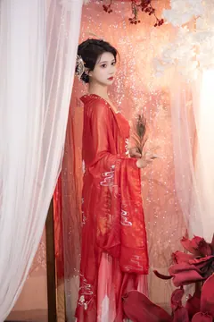 [YITUYU艺图语]2023.04.27 红眉 绮罗生的小苏苏[23+1P/258MB] - 2