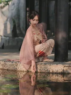 [YITUYU艺图语]2023.04.26 一眼万年 大歪歪哥[46+1P/285MB] - 2