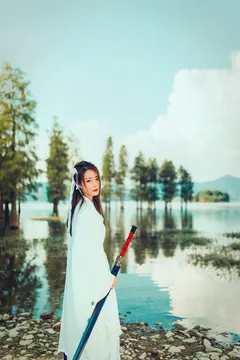 [YITUYU艺图语]2023.04.28 踏歌行 alyssa [24+1P/348MB] - 2