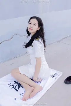 [BoBoSocks袜啵啵]NO.691 小甜豆-皮鞋、薄肉丝[140P/1V/5.01GB]