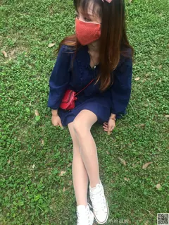 [纳丝摄影]0048 璐璐 萌妹字肉丝美腿[82P/356MB] - 2