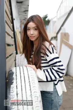 [MZSOCK]爱镁足 NO.374 雨萌[123P/1V/2.28GB] - 2