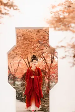 [YITUYU艺图语]2023.05.06 春不老 苏苏[53+1P/858MB] - 2