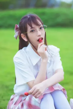 [YITUYU艺图语]2023.05.19 JK至服少女 coser月凌儿[28+1P/356MB] - 2