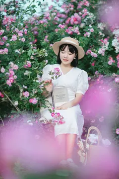 [YITUYU艺图语]2023.05.19 四月蔷薇花开 冬琴[29+1P/554MB] - 2