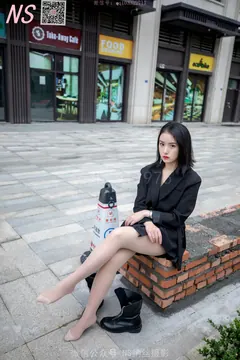 [纳丝摄影]0165 忆霜特殊的美妙长靴丝袜[64P/1V/1.08GB]