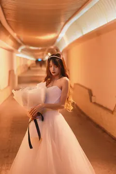 [YITUYU艺图语]2023.05.24 后来我们成了祝对方幸福的人 兔子Zzz不吃胡萝卜[21+1P/219MB] - 4