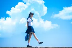 [YITUYU艺图语]2023.05.25 海边JK 刺球老兮[21+1P/181MB] - 3