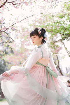 [YITUYU艺图语]2023.05.25 少女与樱花 breezyzm[25+1P/207MB] - 2
