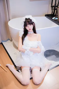 过期米线线喵 NO.141 – 厨娘钕仆[21P/228MB] - 1