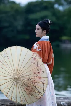 [YITUYU艺图语]2023.05.30 斛春 柒柒五今天早睡了吗[24+1P/225MB] - 2