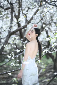 [YITUYU艺图语]2023.05.31 花季 薇薇[33+1P/657MB] - 1