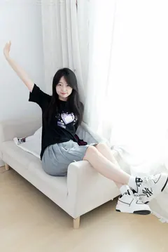 勿恋传媒 NO.2707 萌萌-板鞋、纯白棉袜、薄白丝[190P/1V/5.76GB] - 3
