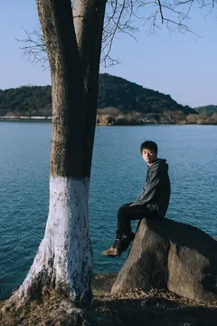 [YITUYU艺图语]2023.06.03 湖边阳光少年 阿政Spike[26+1P/140MB] - 3