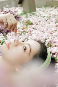[YITUYU艺图语]2023.06.03 静默花开 静静[33+1P/274MB] - 2