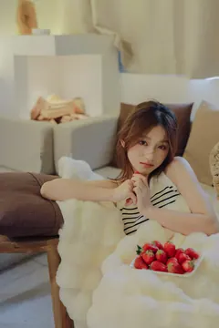 [YITUYU艺图语]2023.06.04 草莓少女 钰儿[27+1P/199MB] - 1