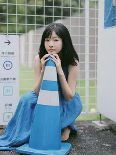 [YITUYU艺图语]2023.06.04 交织的童年 白野[44+1P/349MB] - 3