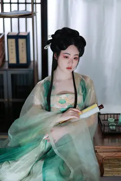 [YITUYU艺图语]2023.06.04 拒相思 神赐杏杏[22+1P/180MB] - 1