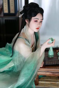 [YITUYU艺图语]2023.06.04 拒相思 神赐杏杏[22+1P/180MB] - 3