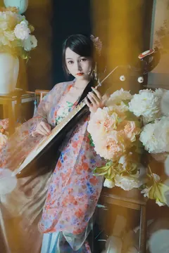 [YITUYU艺图语]2023.06.07 姹紫嫣红 黄舒绮_suki[23+1P/354MB] - 1