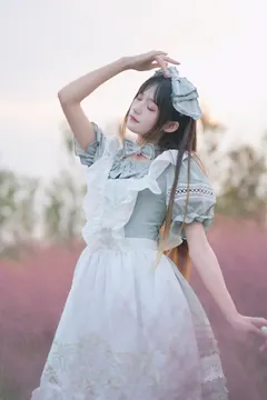 [YITUYU艺图语]2023.06.08 秋日序曲 兔子Zzz不吃胡萝卜[46+1P/509MB] - 2