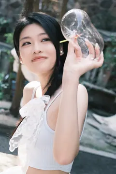 [YITUYU艺图语]2023.06.09 她夏了夏天 余君[25+1P/230MB] - 3