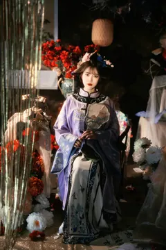 [YITUYU艺图语]2023.06.09 深宫 小雪[29+1P/321MB] - 1