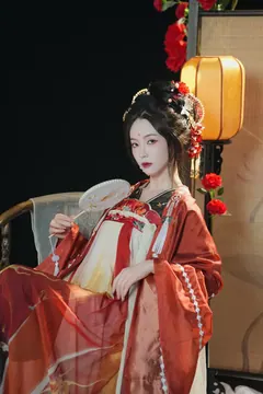[YITUYU艺图语]2023.06.11 十二花神之牡丹花神 Vi鸽_Vivian[51+1P/746MB] - 1