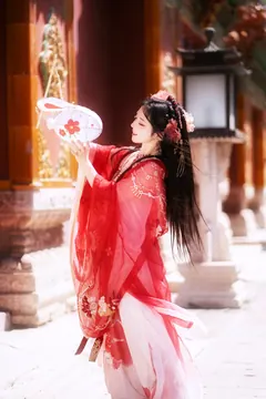 [YITUYU艺图语]2023.06.11 她还会是那个无忧无虑的小公主吗？林又迟[25+1P/449MB] - 1
