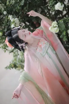 [YITUYU艺图语]2023.06.12 一半素心以清简 婷婷[29+1P/561MB] - 3