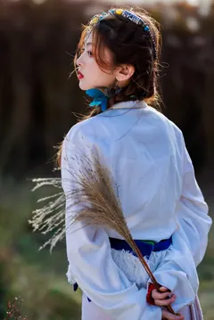 [YITUYU艺图语]2023.06.15 佛说 张张包[30+1P/647MB] - 4