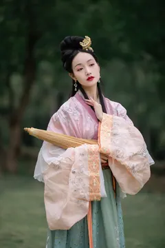 [YITUYU艺图语]2023.06.16 清歌 凌子兮[21+1P/357MB] - 1