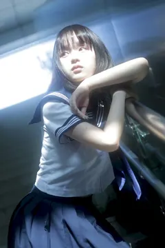 [YITUYU艺图语]2023.06.19 地铁等待 -眷村小明-[32+1P/323MB] - 2