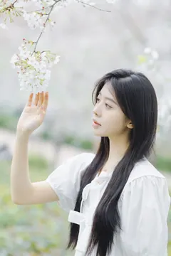 [YITUYU艺图语]2023.06.19 樱花落下的瞬间 Z_Solla[19+1P/80MB] - 1