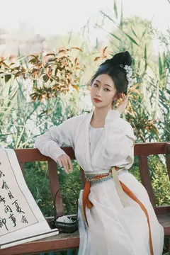 [YITUYU艺图语]2023.07.01 晴山 社恐的乱乱[22+1P/297MB] - 4