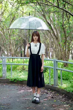 [YITUYU艺图语]2023.07.15 听阴天说什么 兔子Zzz不吃胡萝卜[27+1P/377MB] - 1