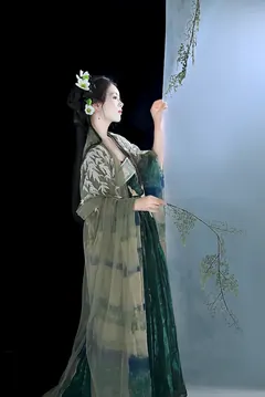[YITUYU艺图语]2023.07.18 绿 阿靖[21+1P/354MB] - 1